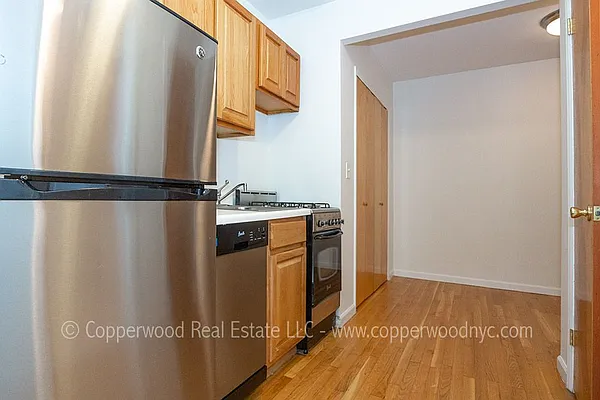 Rented by Copperwood Real Estate | media 9