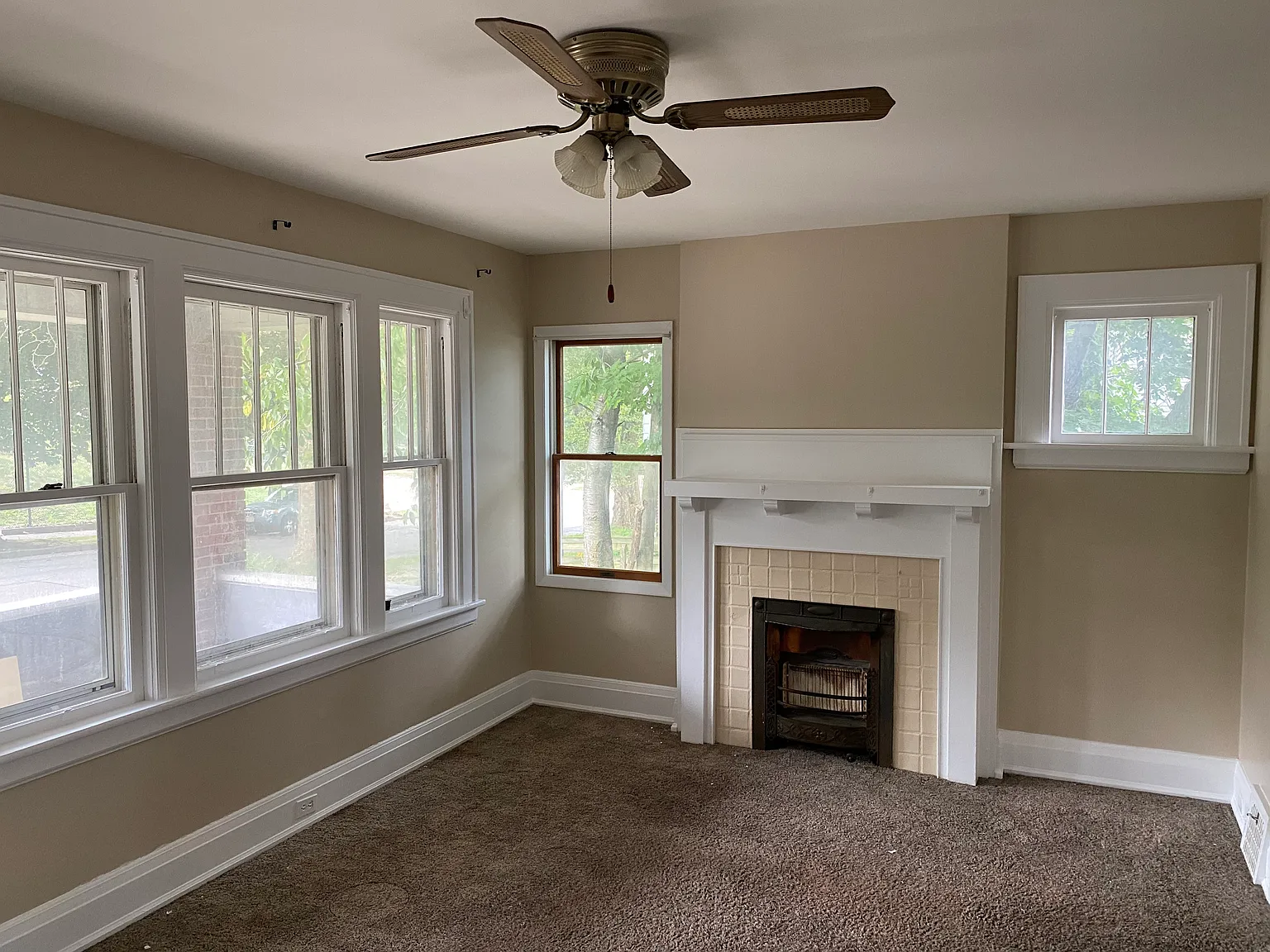 2 bed, 863 sqft, $950 — Photo 3