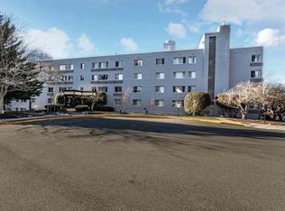 3701 5th St S APT 103, Arlington, VA 22204