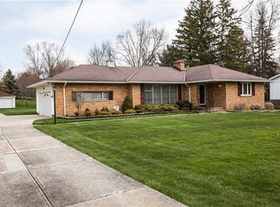 3003 Harris Rd, Broadview Heights, OH 44147