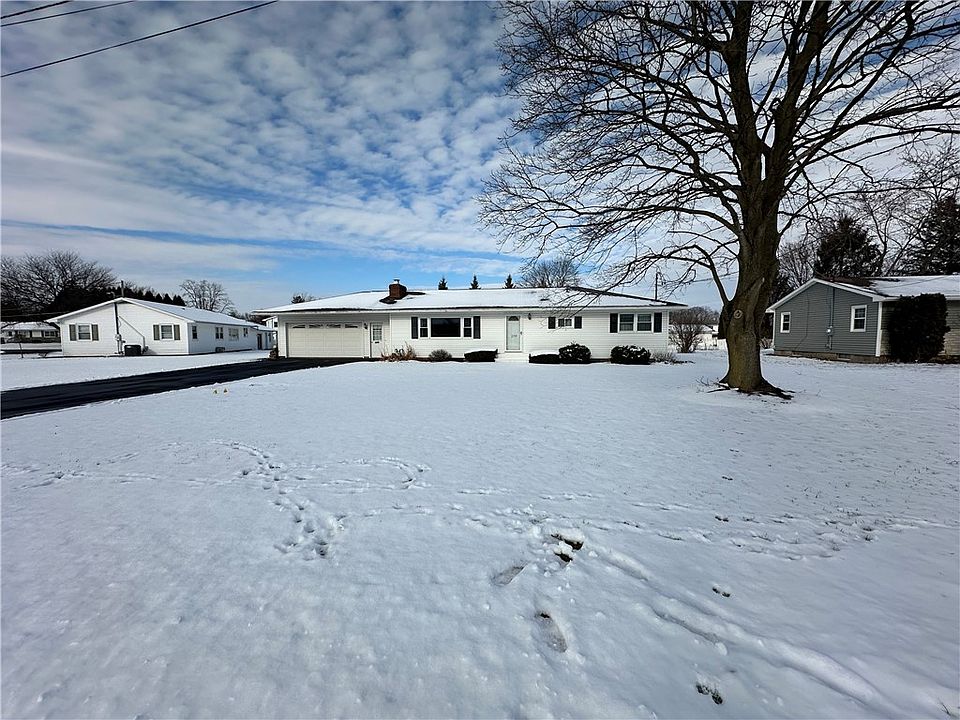 1st image of 2799 Marshall St