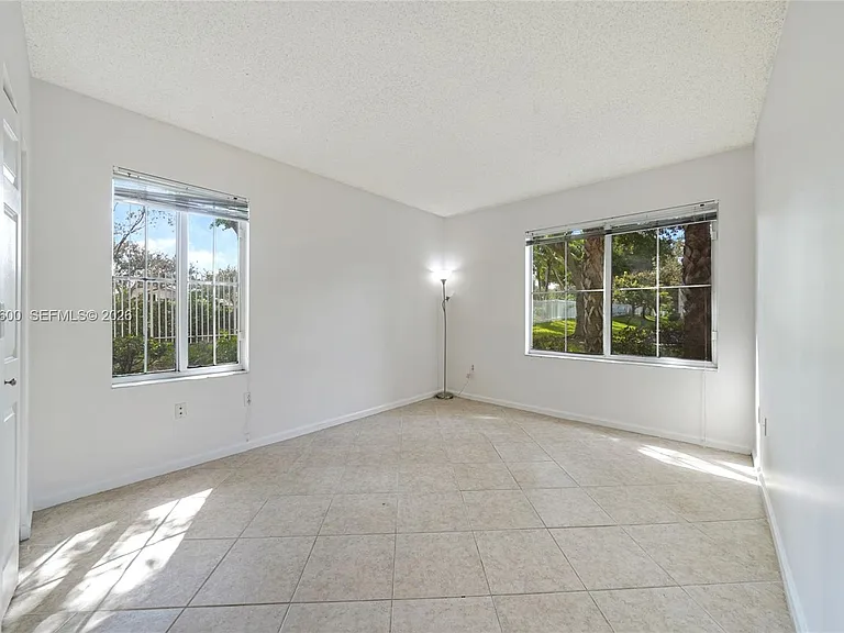 11643 W Atlantic Blvd — Photo 8