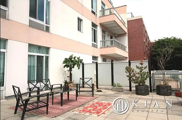 Rented by Kian Realty | media 12