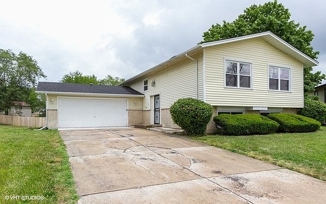 1st image of 18851 Willow Ct