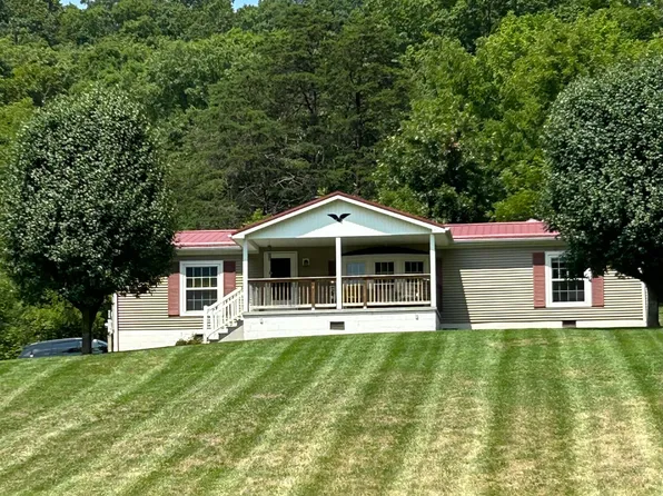 1836 Adair Rd, Peterstown, WV 24963