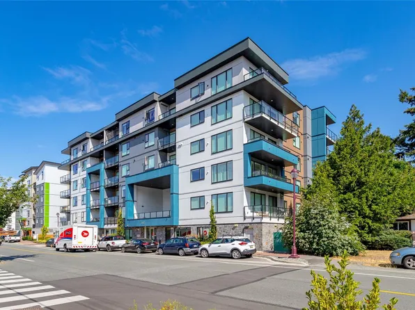 842 Orono Ave #401, Langford, BC V9B 2T8