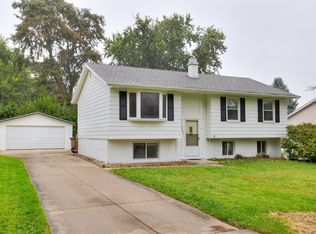 4657 Hyperion Dr, Norwalk, IA 50211