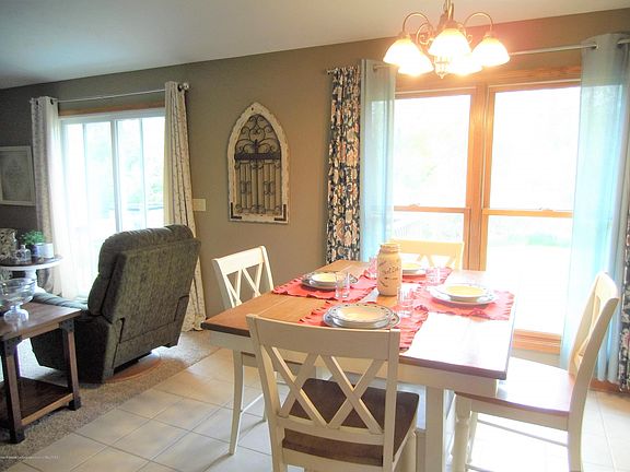 3rd image of 1603 Jaydonna Dr