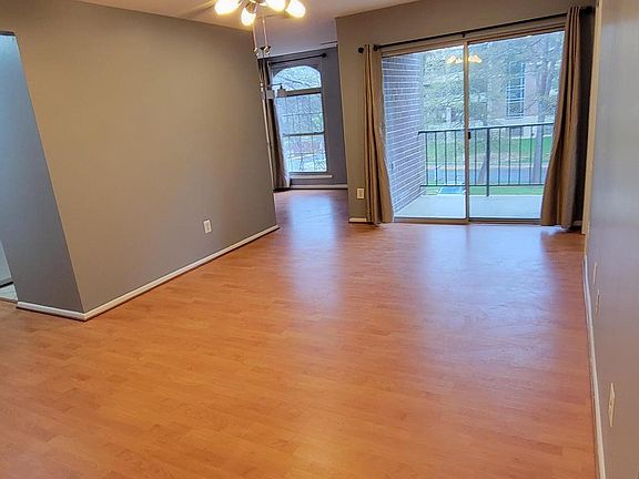 5th image of 3300 Woodburn Village Dr APT 22