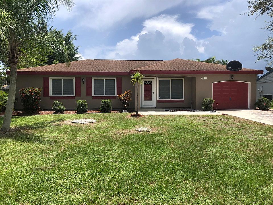 1st image of 2057 SE Hideaway Cir