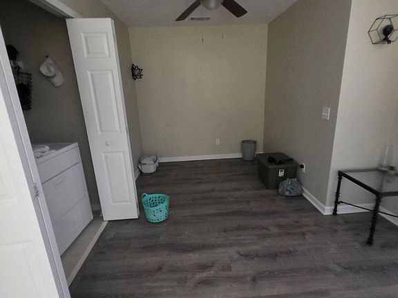 4th image of 2172 Blakers Blvd