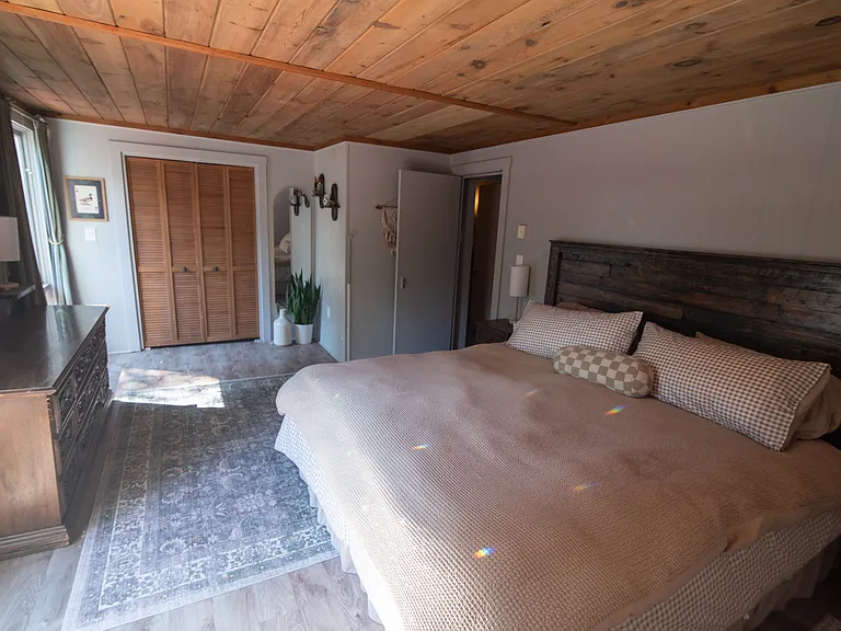 108 Ashuelot Dr — Photo 25