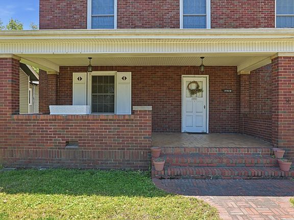 2nd image of 2910 W Meighan Blvd