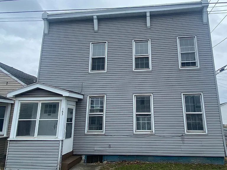 163 Paine St — Photo 1