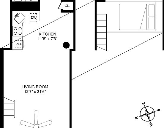 2nd image of 15 Waverly Pl #5W