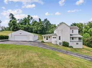 27 Old 51 Rd, Perryopolis, PA 15473