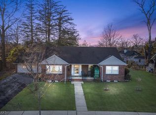 531 Wahnetah Dr, Bound Brook, NJ 08805