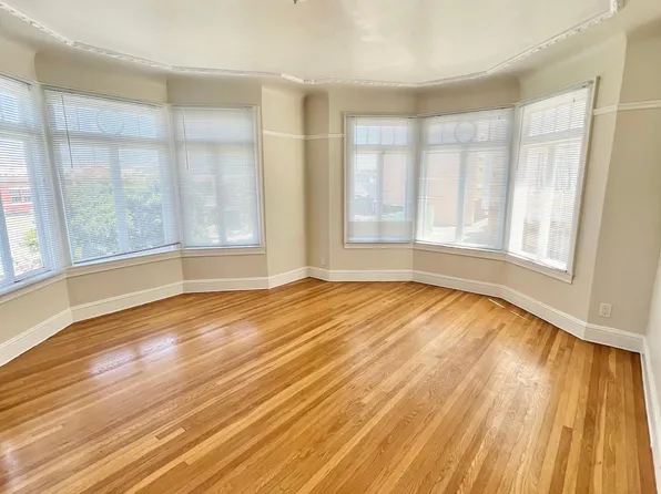 950 Bay St APT 2, San Francisco, CA 94109