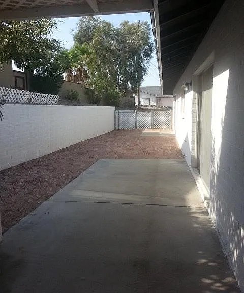 3590 Clearwater Dr — Photo 11