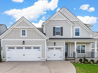 1040 Cherry Tree Dr, Mount Juliet, TN 37122