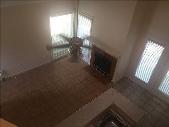 3rd image of 5588 Estates Ct #5586