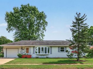 609 E Tyler Ave, Eau Claire, WI 54701