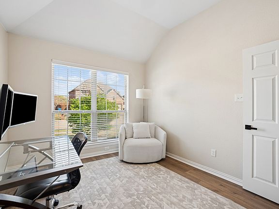 5th image of 7410 Handen Dr