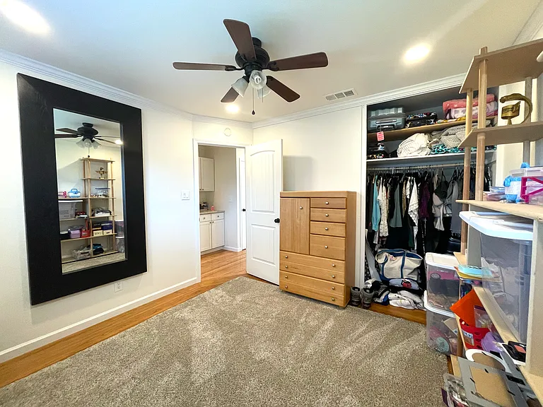 3902 Madeira Way — Photo 10