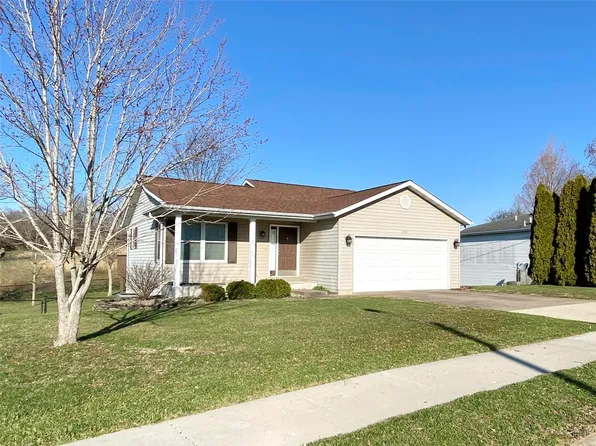 920 Trade Winds Dr, Perryville, MO 63775