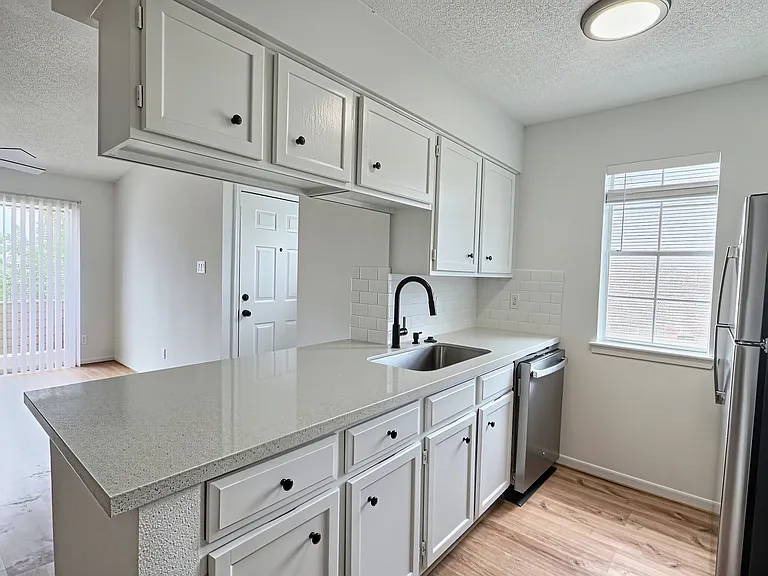 3100 Jeanetta St #810 — Photo 13