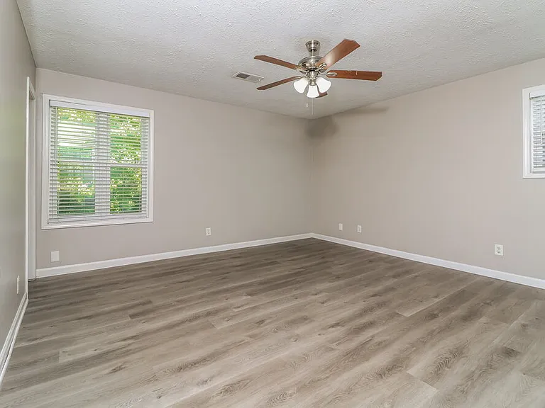 3000 Owens Meadow Dr NW — Photo 12