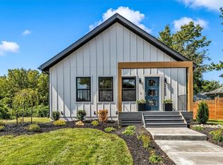 2450 W Paseo Blvd W, Kansas City, MO 64108