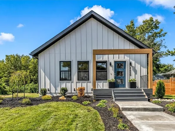 2450 W Paseo Blvd W, Kansas City, MO 64108