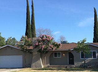 1121 W Walnut Ave, Visalia, CA 93277