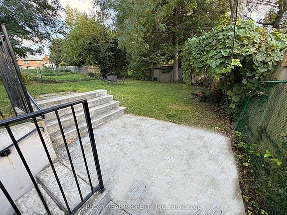 2nd image of 15 Suraty Ave