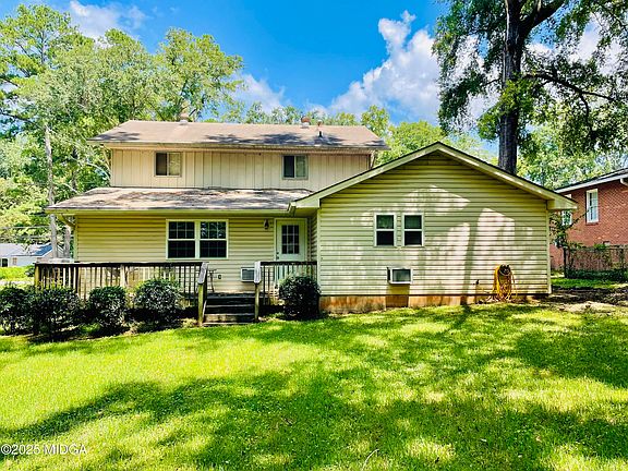 3rd image of 859 Forest Lake Dr S