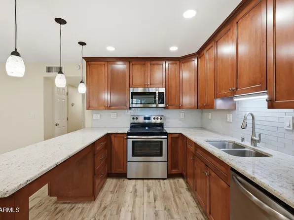 5525 E THOMAS Road #C2, Phoenix, AZ 85018