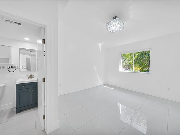 3rd image of 13170 SW 66th Ter APT 1810B