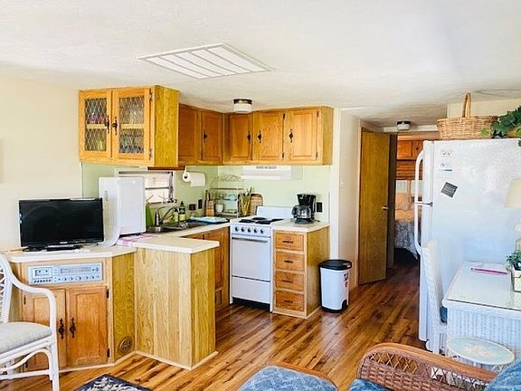 2nd image of 25501 Trost Blvd #3-21