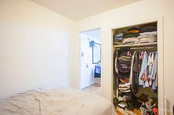 Rented by City Connections Realty | media 26