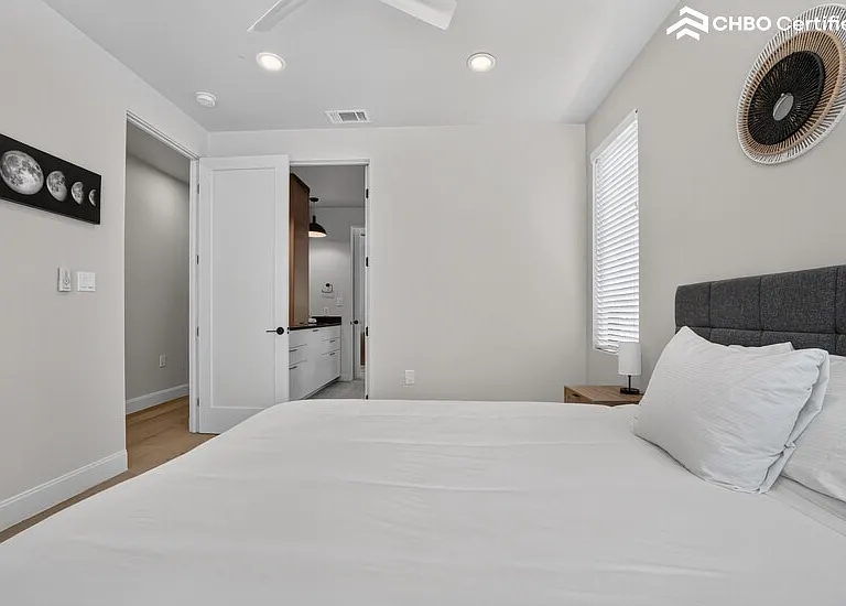 6620 Isabelle Dr #B — Photo 17