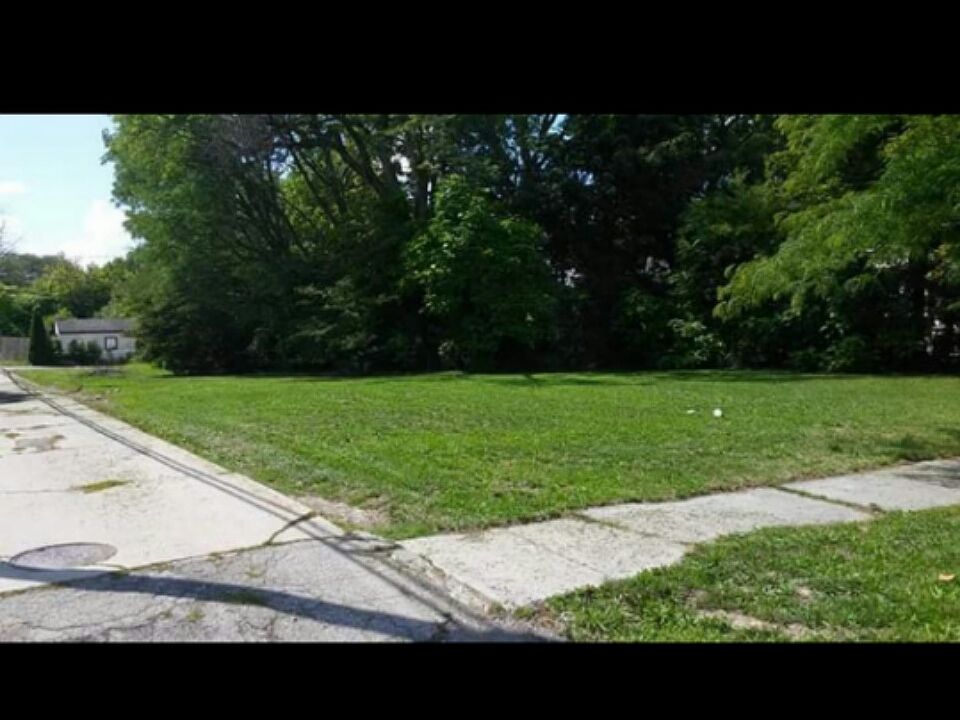 2nd image of 119 W Leith St