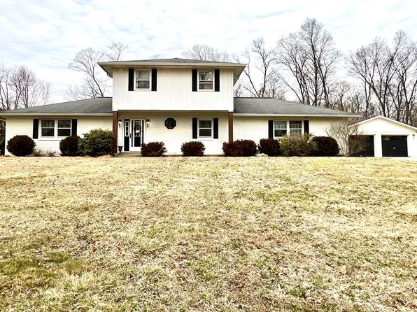 98 Robin Hood Ln, Bedford, IN 47421