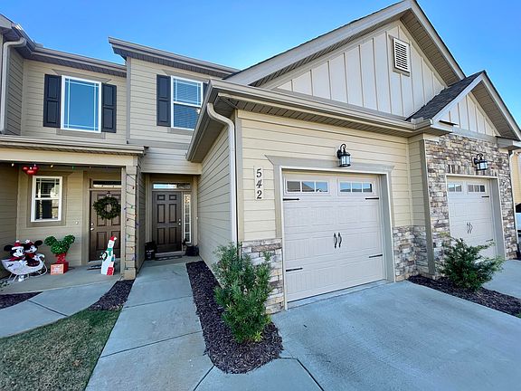 2nd image of 542 Vinings Drive