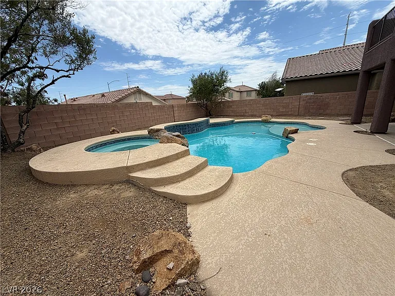 6420 Casamar St #- — Photo 46
