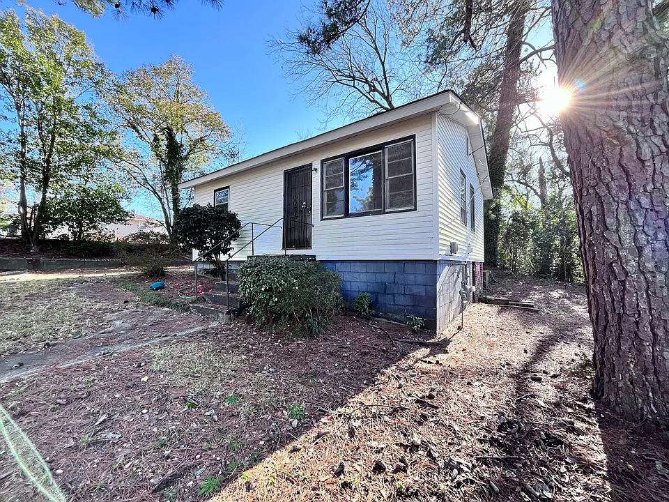 1963 Kitchens Rd