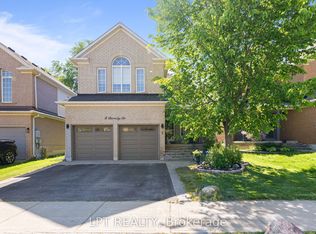 8 Burnaby Dr, Georgina, ON L4P3Z1