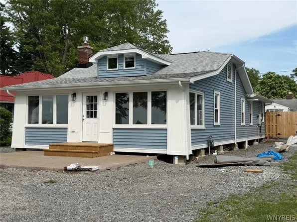 303 Herr Rd, Angola, NY 14006