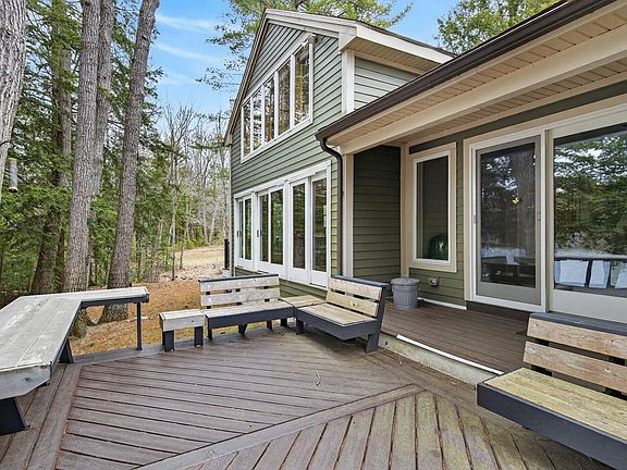 2nd image of 38 Maynard Road