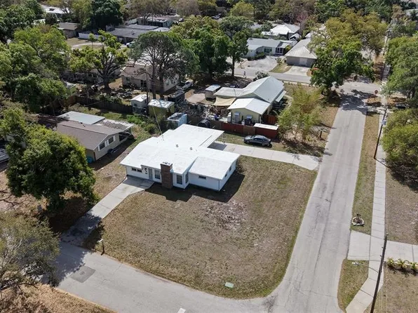 2600 Loma Linda St Lot 33, Sarasota, FL 34239